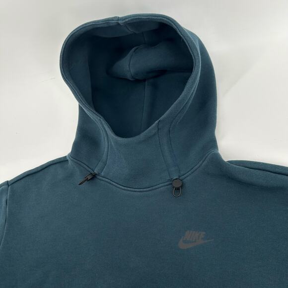 Women's Blue Nike NSW Tech Fleece Oversized Cropped Hoodie Sweatshirt Sz Medium - Picture 2 of 8